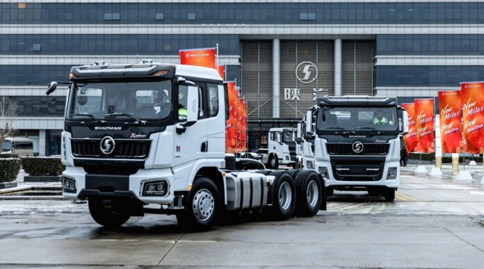 100 Trucks Roll Out, 3,500+ Orders Secured: SHACMAN’s Global 2026 Kickoff