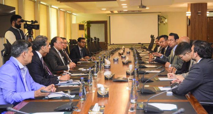 Finance Minister Aurangzeb Meets BYD, Mega Motor Delegation on EV Plans
